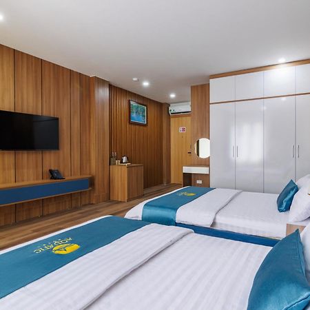 Aquatic Hotel Cat Ba Cat Ba Island Exterior photo