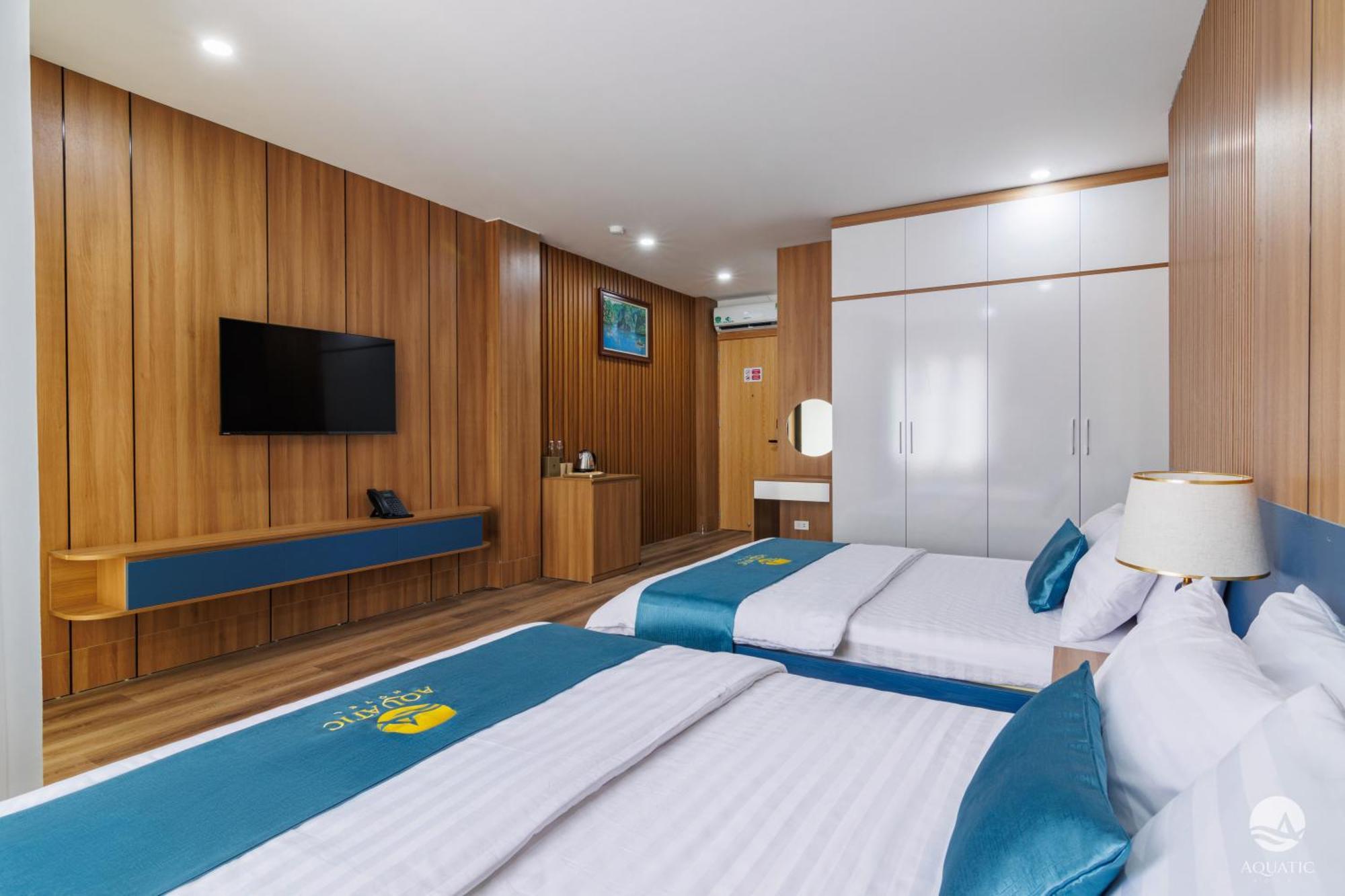 Aquatic Hotel Cat Ba Cat Ba Island Exterior photo